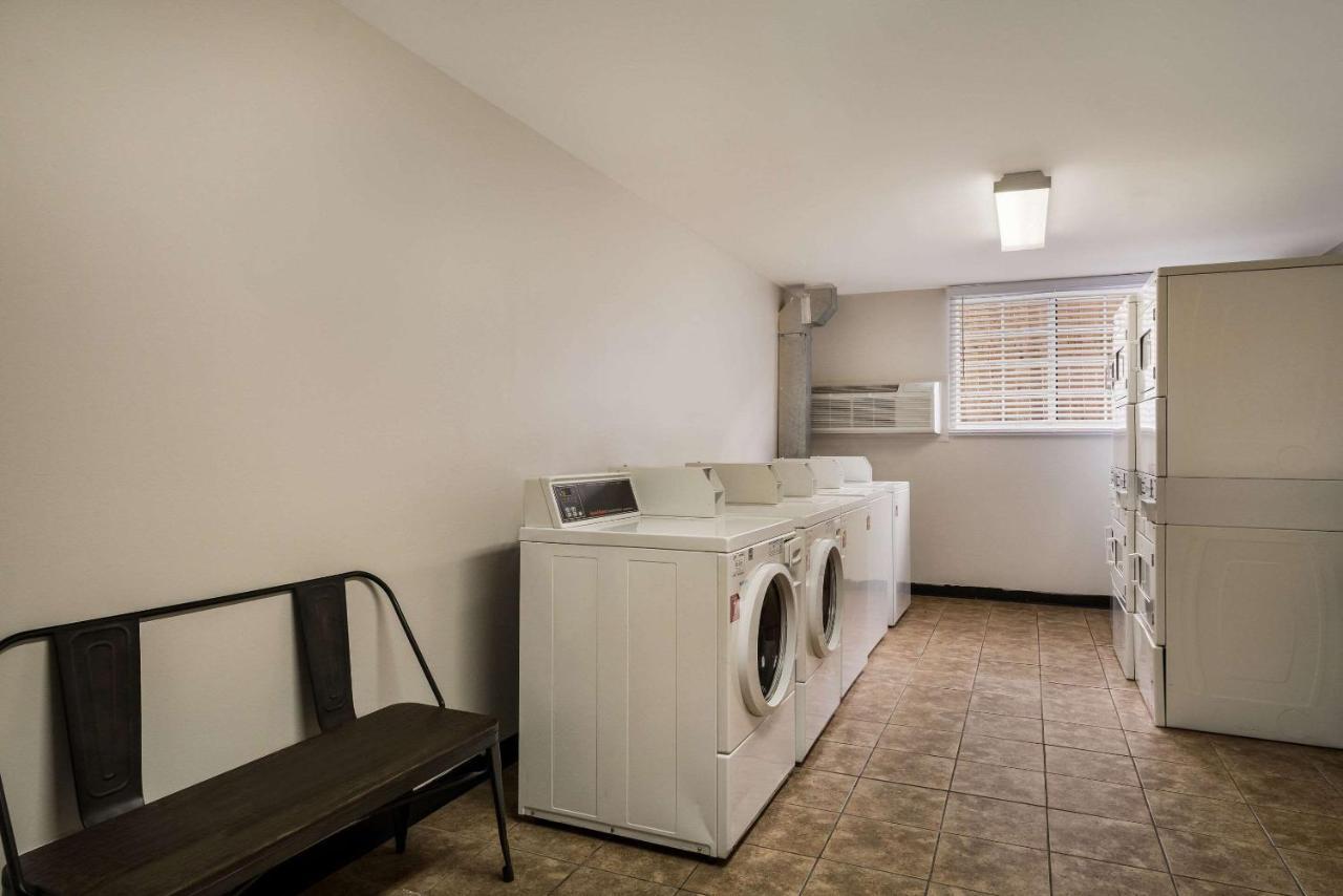 Suburban Studios Denver Central-Арвада Экстерьер фото