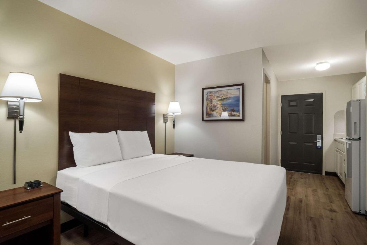 Suburban Studios Denver Central-Арвада Экстерьер фото