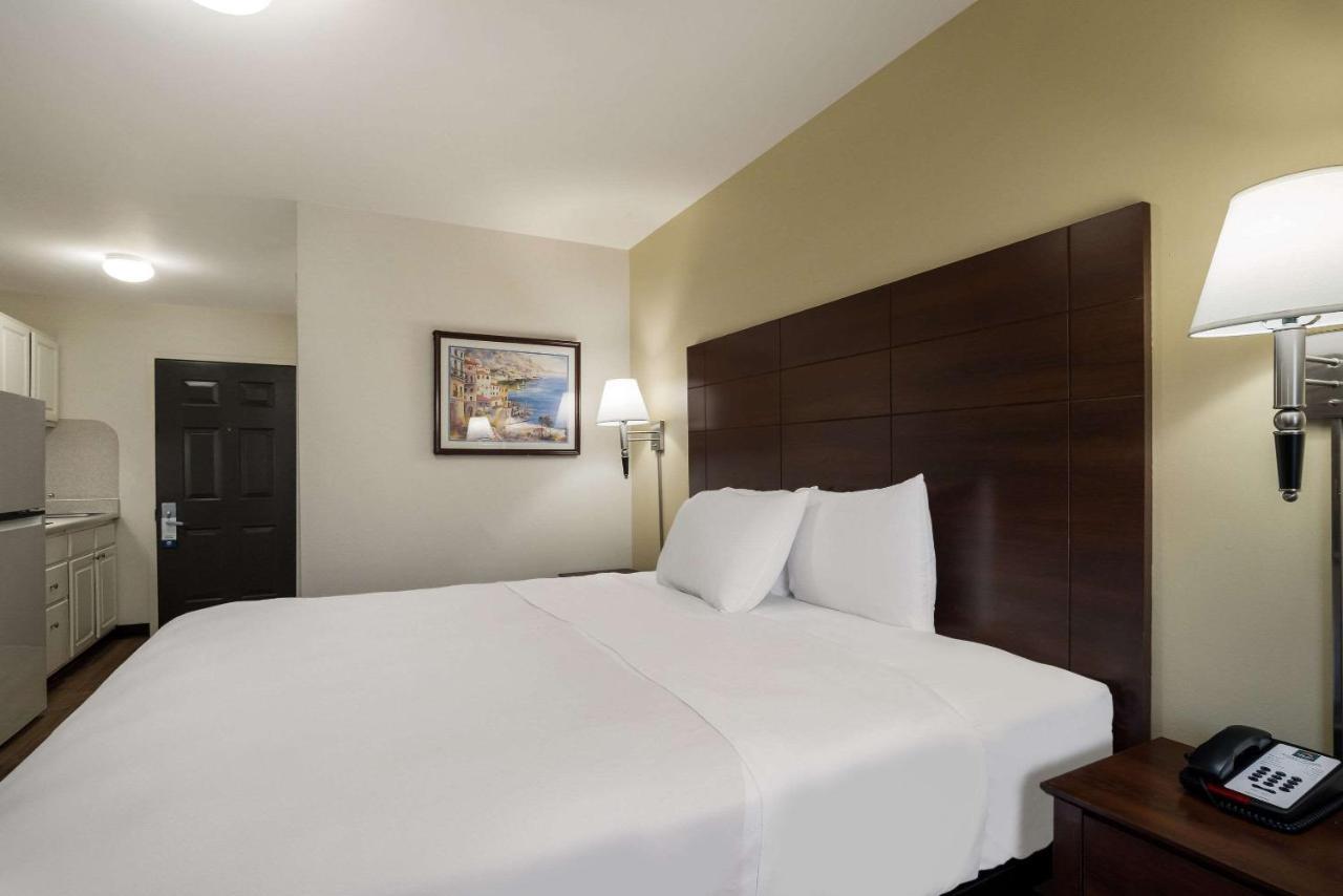 Suburban Studios Denver Central-Арвада Экстерьер фото